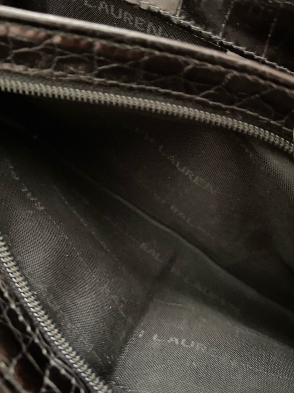 Vintage Ralph Lauren Alligator Embossed Wallet with Sterling Silver Detail. - Picture 9 of 13